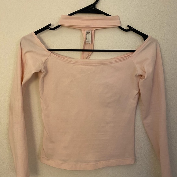 Baby Pink Top - Picture 2 of 2